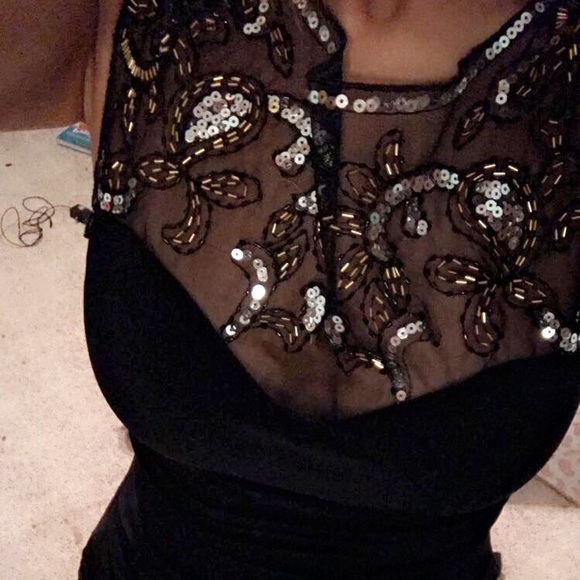 homecoming/special event/night dress - Picture 2 of 3